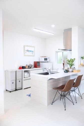 오키나와 본섬 FEELCONNECT Retreat Villa 4성급 싱글룸 로비