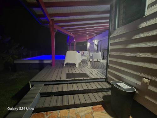 Secret Bungalow 3 étoiles - Piscine privée & plage à pied (Secret Bungalow 3 etoiles - Piscine privee & plage a pied) in เบราร์ด