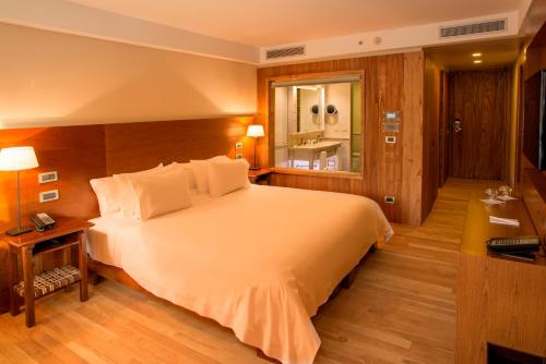 Guestroom, Arakur Ushuaia Resort & Spa in Ushuaia