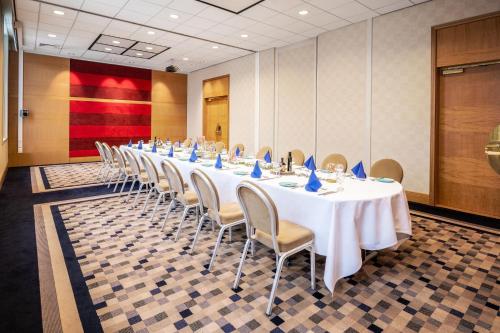 Sheraton Brussels Airport Hotel - image 9