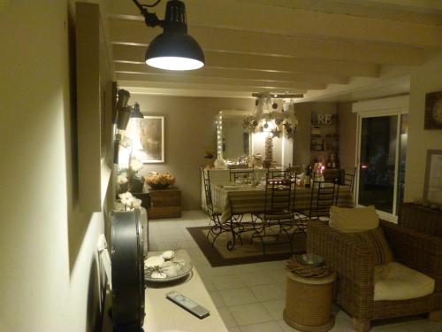Les Persiennes - image 7