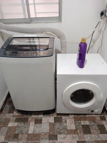 Nena Homestay Setia Alam, Air Conditioned, High Speed Internet Nena Homestay Setia Alam, Air Conditioned, High Speed Internet