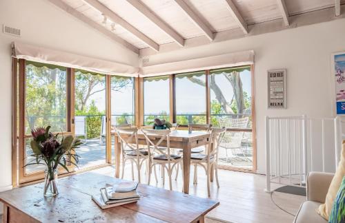 Watershack - Expansive ocean views, close to town, Лорн (фото 3)