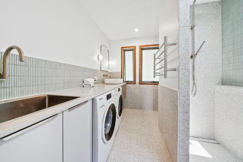 Claytons 7 by Discover Stradbroke Claytons 7 by Discover Stradbroke