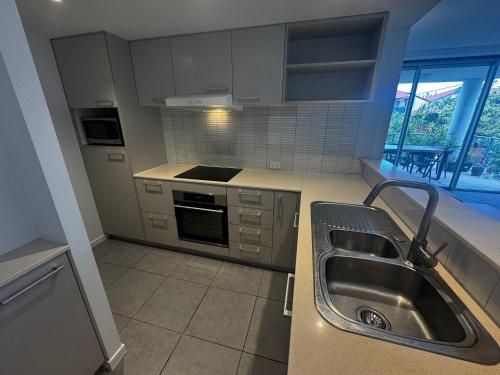 Two-Bedroom Standard Apartment image 5