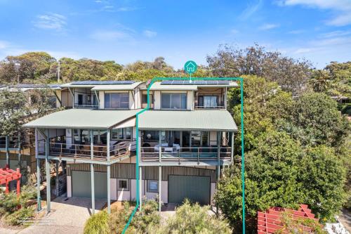 Claytons 7 by Discover Stradbroke