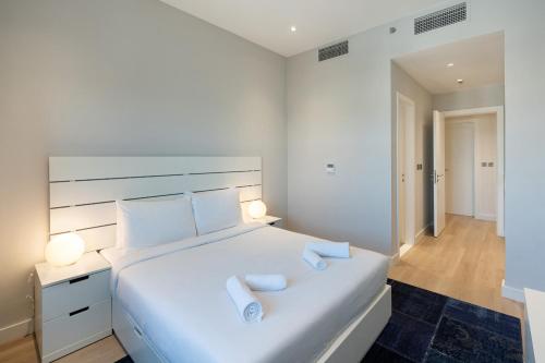 Allsopp & Allsopp - 3-Bedroom Apartment in Al Andalus Tower F Cadiz JGE - image 4