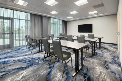 Fairfield by Marriott Inn & Suites Orlando at Millenia - 회의실/연회장