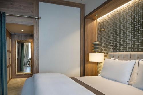 613003479 The Westin Madrid Cuzco