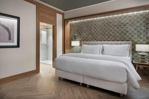 613003488 The Westin Madrid Cuzco