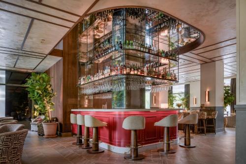613003525 The Westin Madrid Cuzco