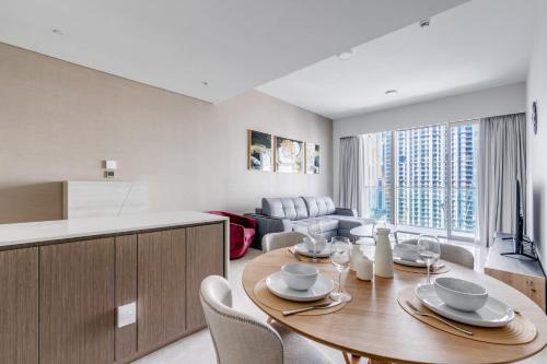 Knokey Luxury 1BR Apartments - 5 min walk to Burj Khalifa & Dubai Mall & Dubai Fountain, Dubaj (zdjęcie 7)