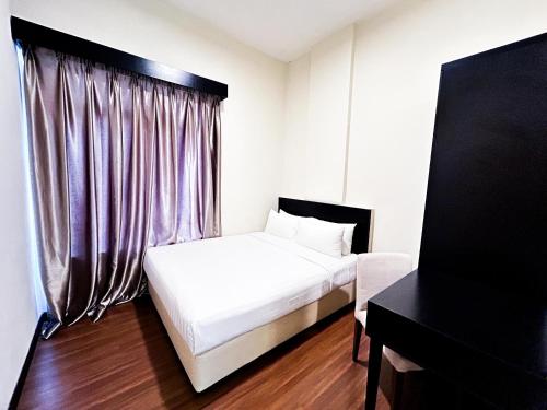 3 Bedroom Apartment image 6