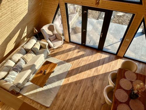 La Căsuțe La Căsuțe