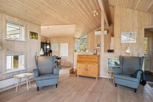 ทัศนียภาพภายนอกโรงแรม, Well-Maintained Holiday Home With Sea View Close To Ebeltoft in เอลเซการ์เดอ