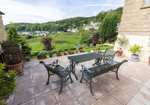 The Dormers - 5 BD Amazing Views of Stroud Valley in Whiteshill