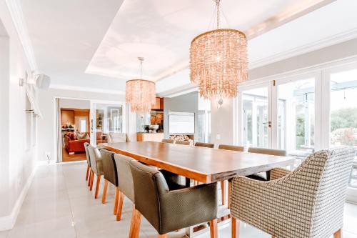 Luxe Family Home with Solar Power in Secure Hout Bay Estate