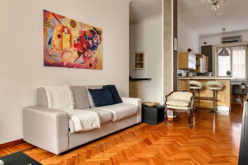 JOIVY Bright 1BR flat near Mudec Museum