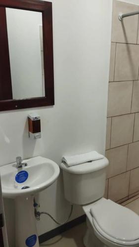 Pura Vida in Near Center