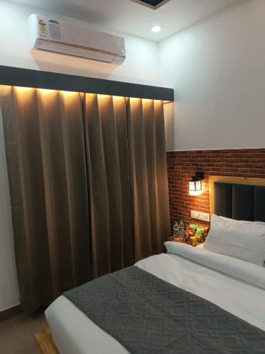1 double bed