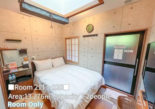 room detail thumbnail 0