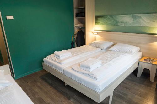 Triple Room image 4
