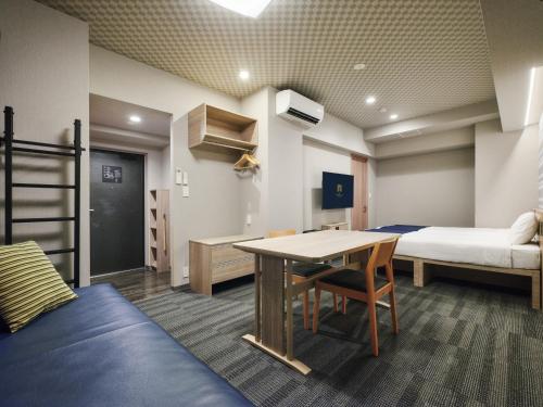 MONday Apart Premium Ginza Shintomicho, Токио (фото 10)