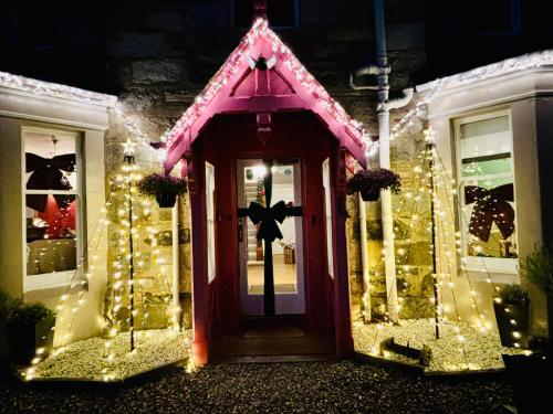 Carra Beag Guest House - image 3