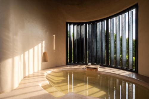 バスルーム, ザ・ナカ・アイランド、ラグジュアリー・コレクション・リゾート＆スパ、プーケット (The Naka Island, a Luxury Collection Resort & Spa, Phuket) in ナーカーヤイ島