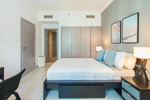 Marina Quays West-Charming 1-BR Retreat in the Heart of Marina, Dubaj (zdjęcie 10)