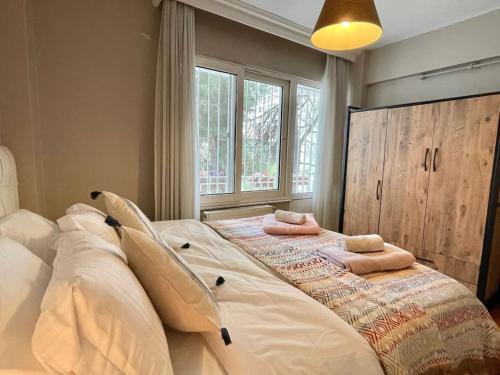Bright Cozy Stacked Home Ideally Located n Kadikoy, Istanbul (foto 7)