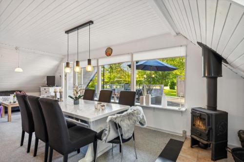 Vista exterior, Charming Older House In A Scenic Natural Area in Glesborg