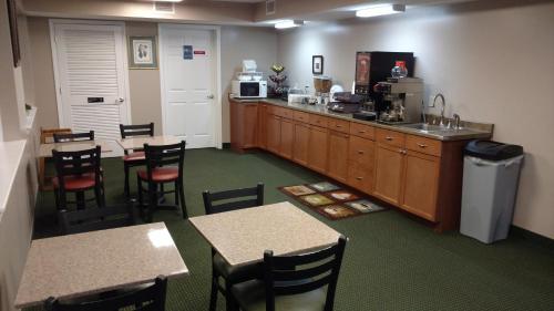 Facilities, Hurricane Inn in Savannah (TN)