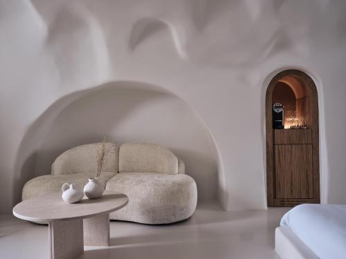 Andronis Boutique Hotel - image 2