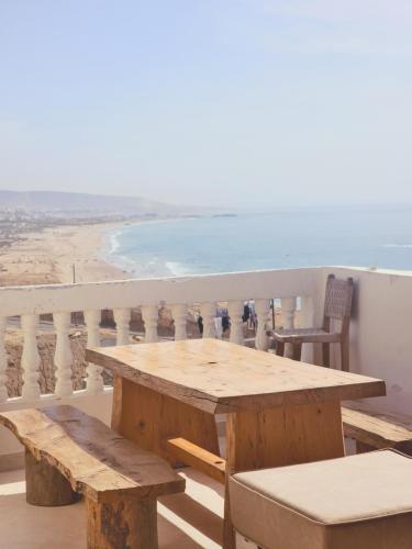 타가주 Tazuri Surf House 2성급 호텔 레스토랑