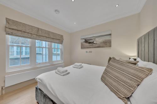 Mayfair - Shepherd St Residences - image 10