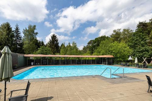 Luxe familiehuis in parkbos in Buurtschap Giethmen