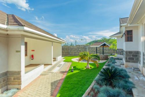 Rock Hyrax Hotel - image 2