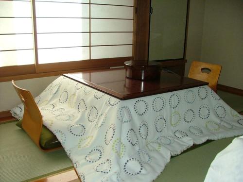 room detail thumbnail 1