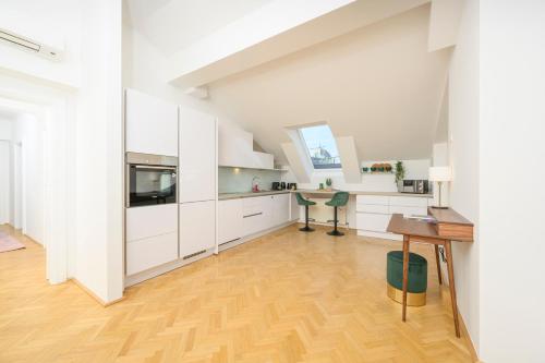 Three-Bedroom Apartment image 9