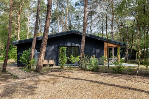 Luxe familiehuis in parkbos in Buurtschap Giethmen