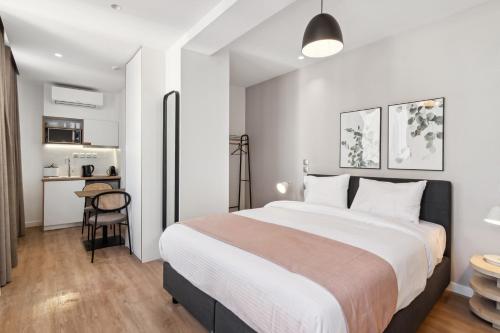 Limehome Piraeus Olive in Atenas