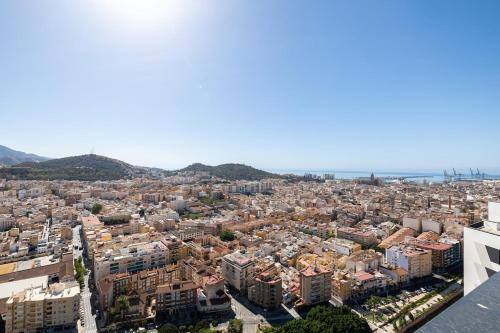 Malaga from the heights, Málaga (Foto 2)