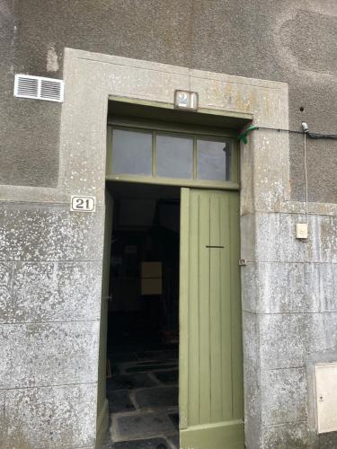 入口, L’azur au centre de Vitré et proche château/gare (L’azur au centre de Vitre et proche chateau/gare) in 維特雷