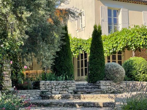 Iekārtas, La Villa Baronnette in Cabrieres-d'Avignon