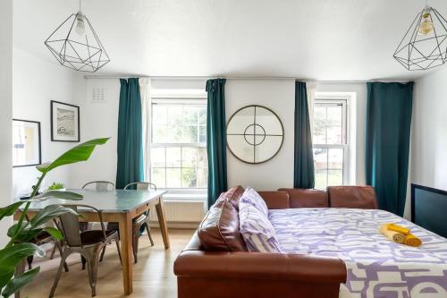 Quaint Apartment Near Tower-London Bridge and Big Ben, Londres