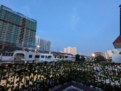 4-12pax Sawatt Homestay at Subang - Entire House 4-12pax Sawatt Homestay at Subang - Entire House