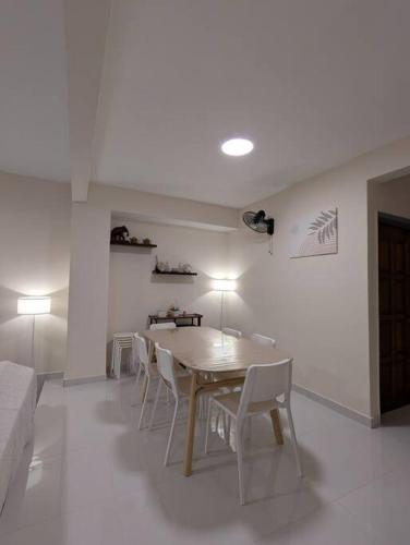 4-12pax Sawatt Homestay at Subang - Entire House 4-12pax Sawatt Homestay at Subang - Entire House