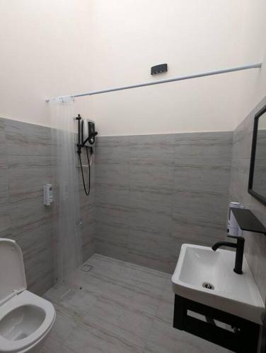 4-12pax Sawatt Homestay at Subang - Entire House 4-12pax Sawatt Homestay at Subang - Entire House