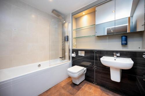 Staycity Aparthotels West End - image 5